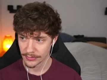 wesides – webcam model profile photo Image 19