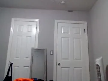 mila_way_ – webcam model profile photo Image 9