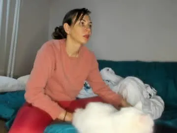 issabelle_69 – webcam model profile photo