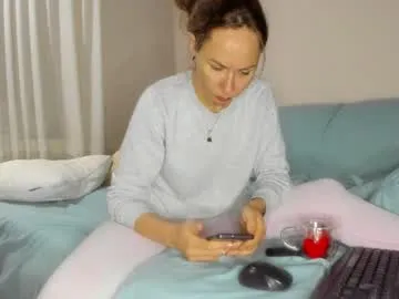 EvieEvans – webcam model profile photo Image 19