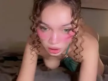 bambi_lu – webcam model profile photo Image 14