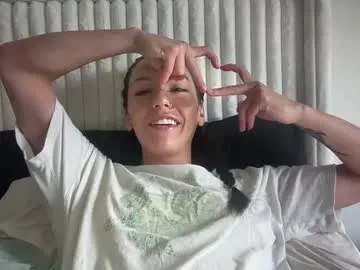 SweetBunnyGF – webcam model profile photo Image 16