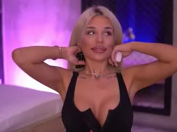 BunnyRin – webcam model profile photo Image 16