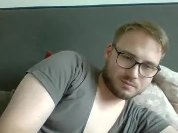 xunybany – webcam model profile photo Image 8