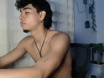 big13inchess – webcam model profile photo Image 11