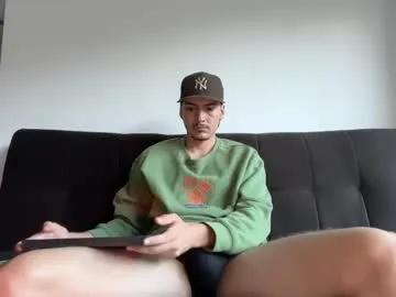 Lola_Hale – webcam model profile photo Image 18