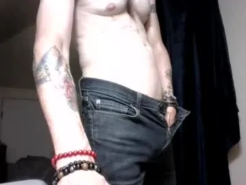 TOP_po – webcam model profile photo Image 12