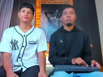 Anallovess – webcam model profile photo Image 14