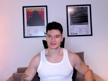 Ranting18 – webcam model profile photo Image 4