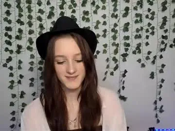 mona_lisss – webcam model profile photo Image 10