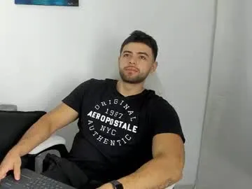 Taanni – webcam model profile photo Image 18