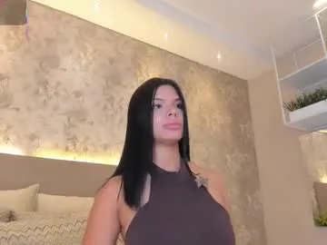 cristal_hilton_10 – webcam model profile photo Image 4