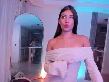 scarlethroa – webcam model profile photo Image 10