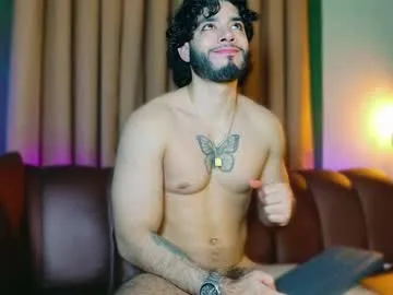 LoversPro – webcam model profile photo Image 4