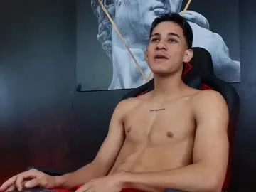 octavarium211 – webcam model profile photo Image 15