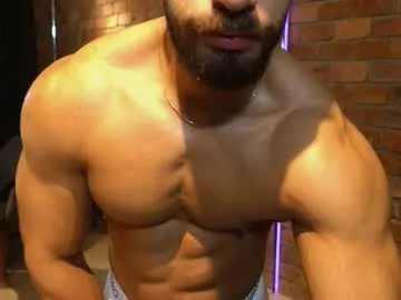 jacques_season – webcam model profile photo Image 13