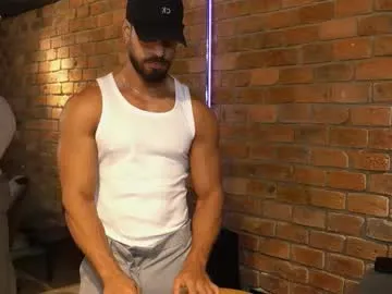 jacques_season – webcam model profile photo Image 7