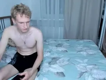 IORio2 – webcam model profile photo Image 6