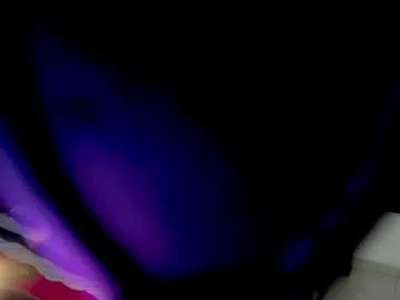 HopeHeaven – webcam model profile photo Image 12