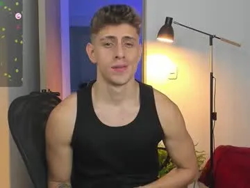 molochnaya000 – webcam model profile photo Image 17