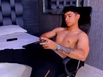 tyler_gus – webcam model profile photo Image 9