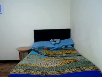 hina_porn – webcam model profile photo Image 12