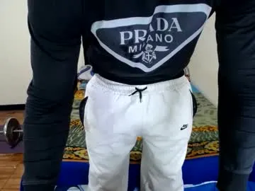 hina_porn – webcam model profile photo Image 2