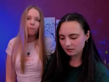 kiki_swan – webcam model profile photo Image 16