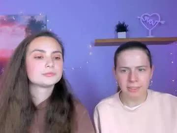 kiki_swan – webcam model profile photo Image 3