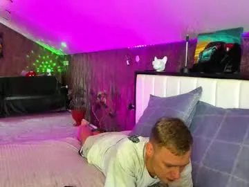 kelly_may1 – webcam model profile photo Image 9