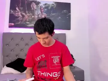 AlexAndPole – webcam model profile photo Image 10