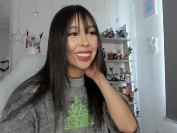 luckrose – webcam model profile photo Image 1