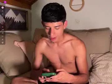 yournewfavourite – webcam model profile photo Image 10