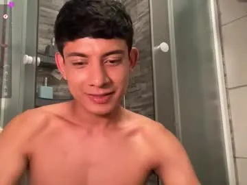 yournewfavourite – webcam model profile photo Image 12