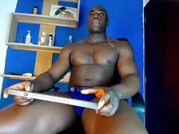 Taanni – webcam model profile photo Image 12