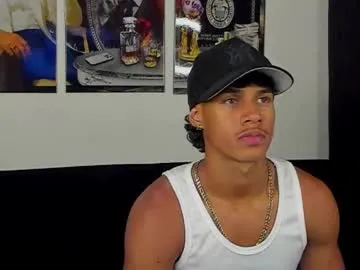 HopeHeaven – webcam model profile photo Image 4