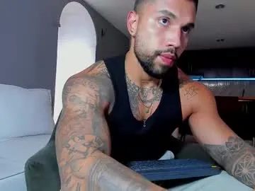 tumbles05 – webcam model profile photo Image 6