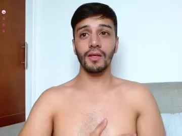 minusvibe – webcam model profile photo Image 5