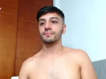 minusvibe – webcam model profile photo Image 6