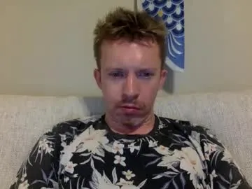 Rinamay_ – webcam model profile photo Image 3