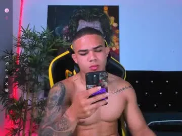 jax_telys – webcam model profile photo Image 14