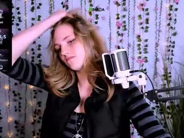 miluv19 – webcam model profile photo Image 12