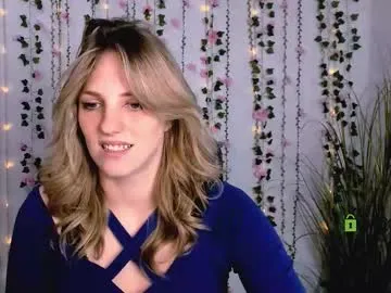 miluv19 – webcam model profile photo Image 2