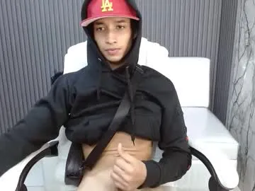 danielkraig_for_u – webcam model profile photo Image 12