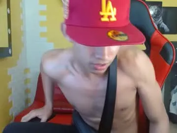 danielkraig_for_u – webcam model profile photo Image 4