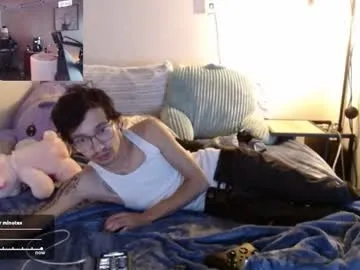 IORio2 – webcam model profile photo Image 6