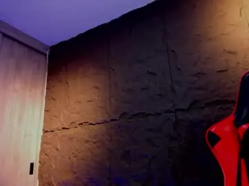 LollyMille – webcam model profile photo Image 15