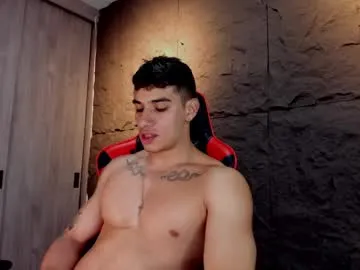 LollyMille – webcam model profile photo Image 3