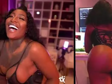 EvieEvans – webcam model profile photo Image 3