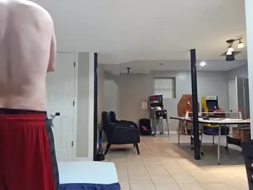 TOP_po – webcam model profile photo Image 4